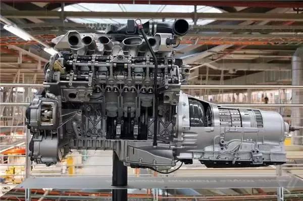 劳斯莱斯全部车间图片,劳斯莱斯的工厂的视频