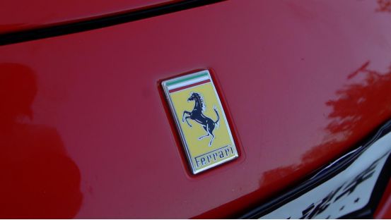 红色法拉利458图片,法拉利458红色款