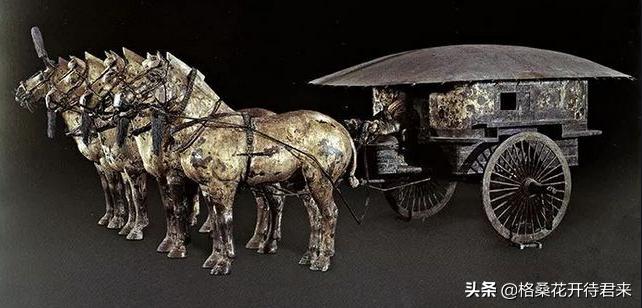 秦始皇陵墓和兵马俑的简介,秦始皇陵及秦兵马俑的历史