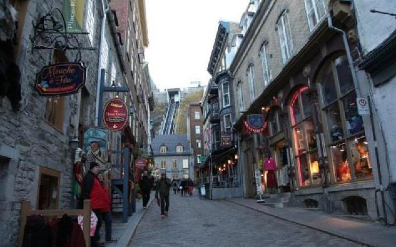 移民加拿大华人都在哪里 (移民加拿大的人为什么这么多)