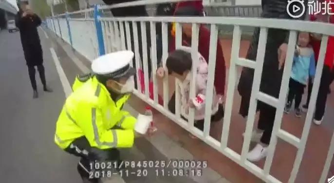 赵薇夫妇处罚,赵薇夫妇遭处罚多少钱