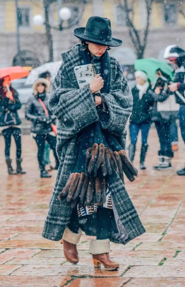 大牌围巾种草推荐,秋冬必囤好物围巾