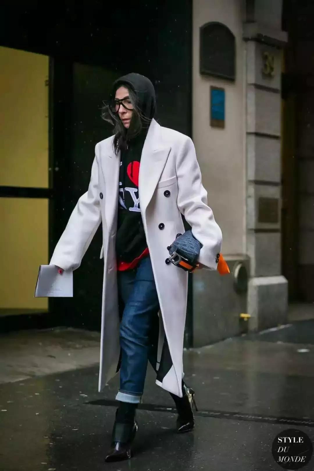 大衣掉色如何处理,毛呢大衣掉色严重怎么处理