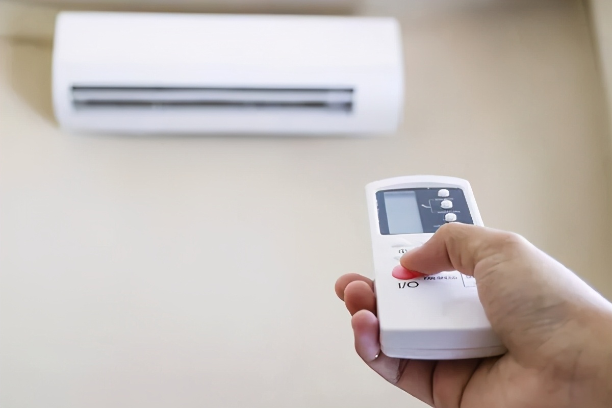 闷热天气空调开除湿好还是制冷好,天气潮湿空调应该开制冷还是制热