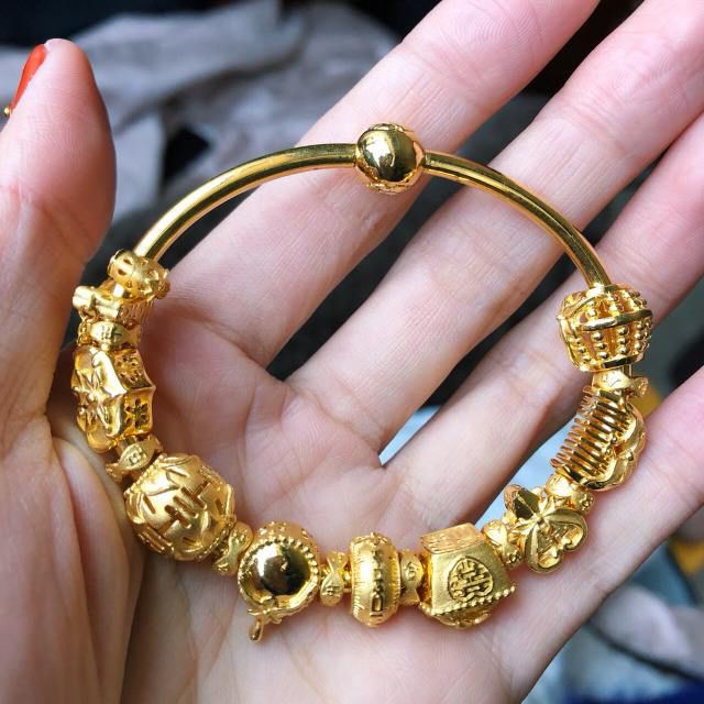 贷款也要买名牌,贷款也得买大g