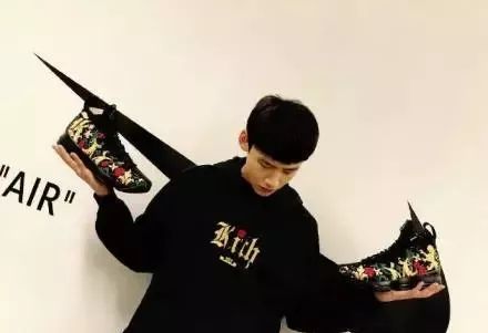 只能是他，这操作换成别人早就被骂上热搜了