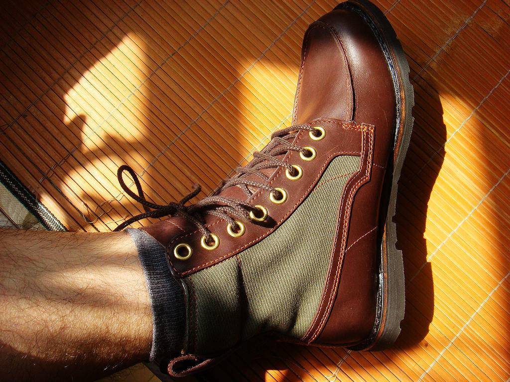 喜新不厌旧:一天一双靴子一个造型,除夕到初六各场合全适配