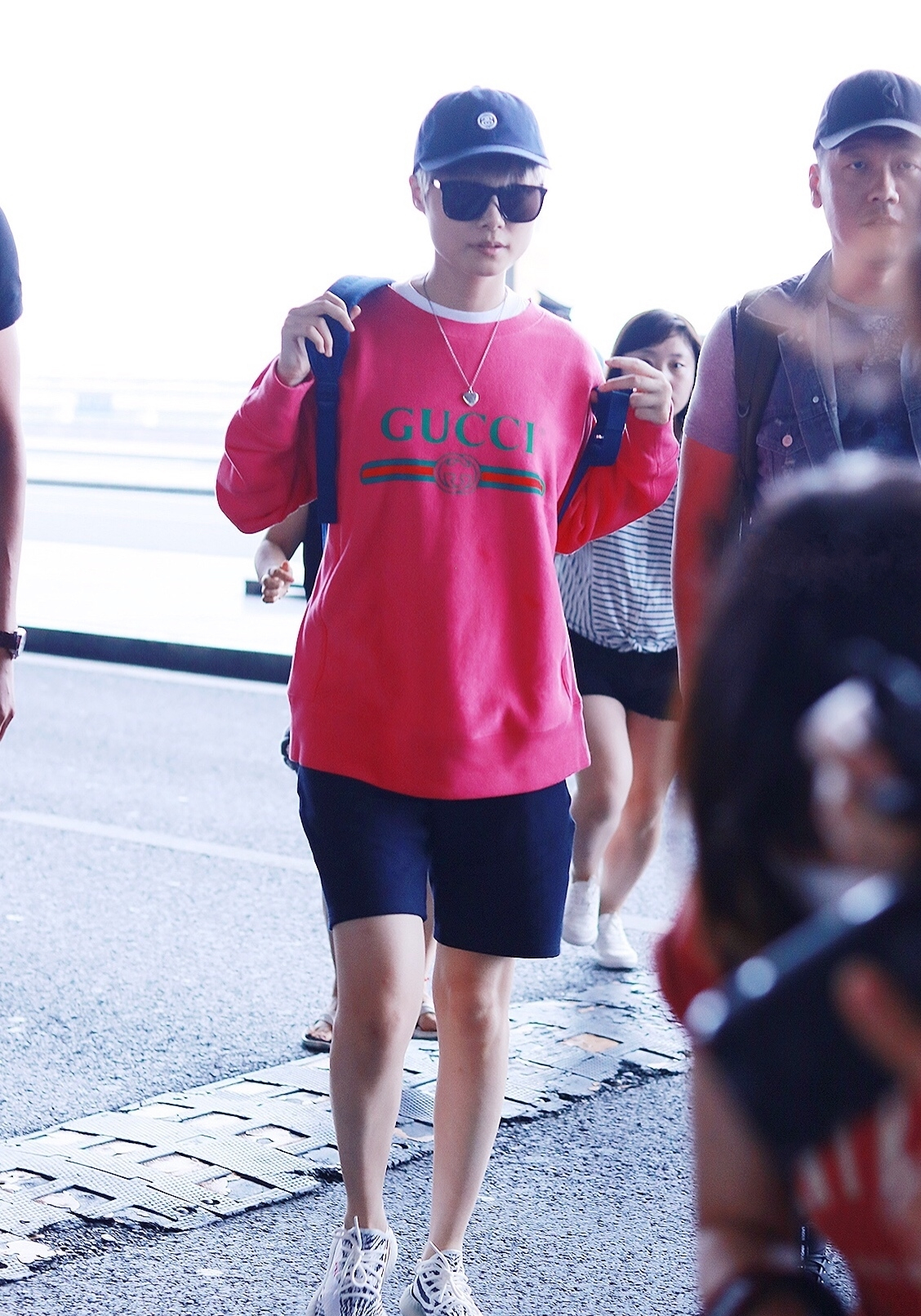 好看又百搭的五分裤,宽松五分裤穿出潮流气息