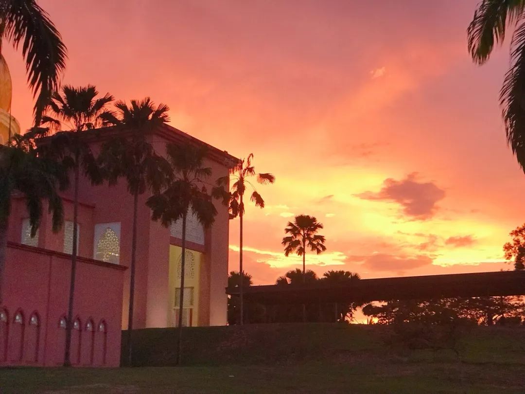 沙巴美食大起底亚庇美食一日游 (沙巴旅游攻略小吃夜市)