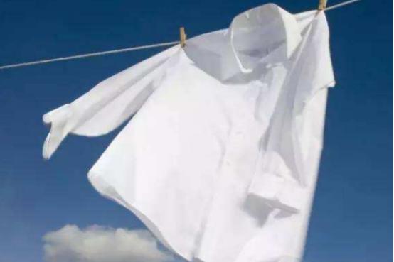 衣服变黄了有什么方法能洗掉,衣服变黄用什么能洗白