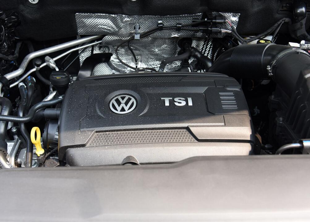 拿下2012年丰田汉兰达7座豪华版,打败汉兰达