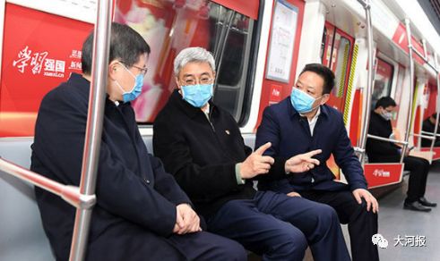 河南1例外籍人士确诊，全力救治14天；武大樱花开了丨大河早新闻