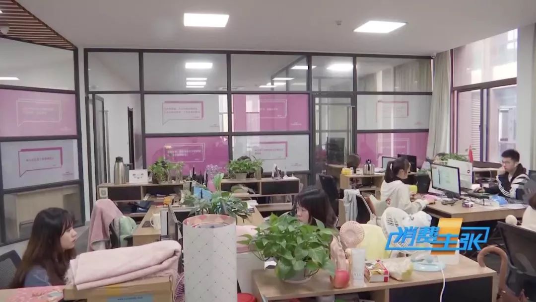 9.9元纸巾抽纸整箱批发,抽纸9块9包邮