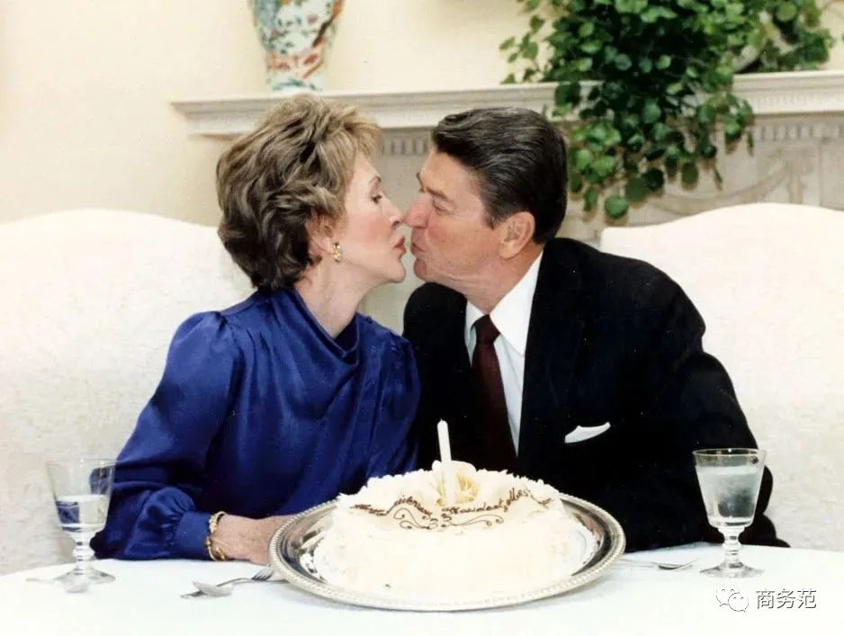 帕丽斯希尔顿退休,帕丽斯希尔顿演过什么