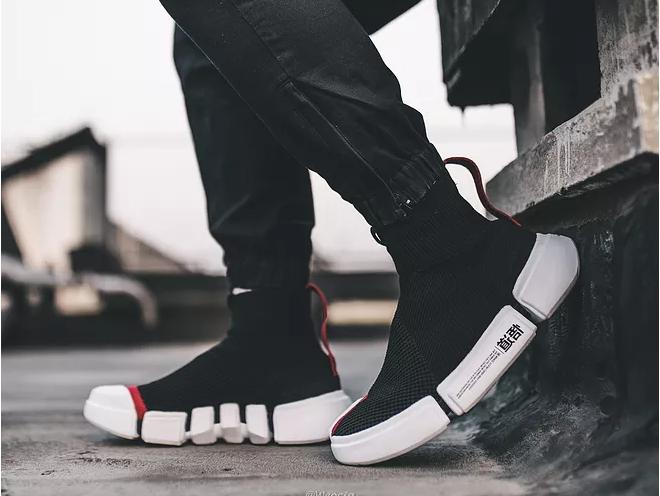 安踏马赫4和李宁赤兔7pro选哪个,安踏与李宁哪种品牌较好