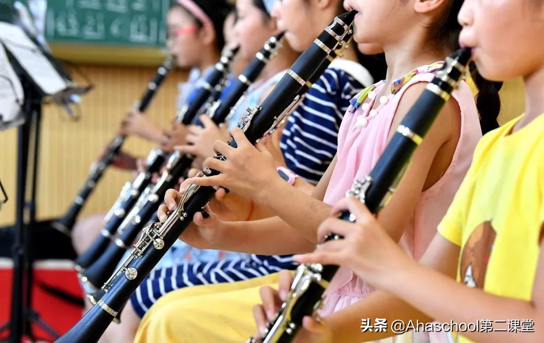 鍏磋叮鐝閽炴満瑙嗛,鍏磋叮鐝閽炴満