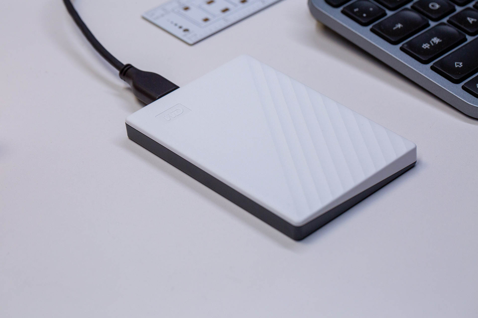 西数mypassport,西数mypassport2t随行版拆解