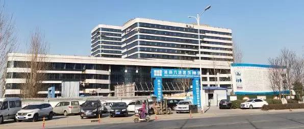 新乡市荣校东路中学规划图,新乡市中心医院东区最新消息