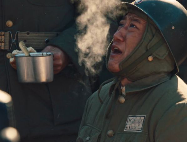 高希希大决战拍摄动用多少人,战壕挖出三十箱手榴弹