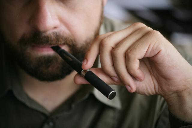 用假烟来戒烟有用吗,能戒烟的烟有用吗