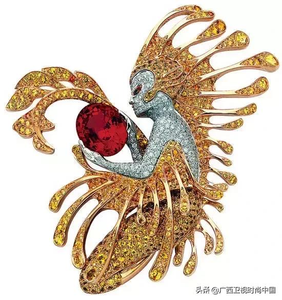 别小看一枚小胸针，透露着你的品位和故事……