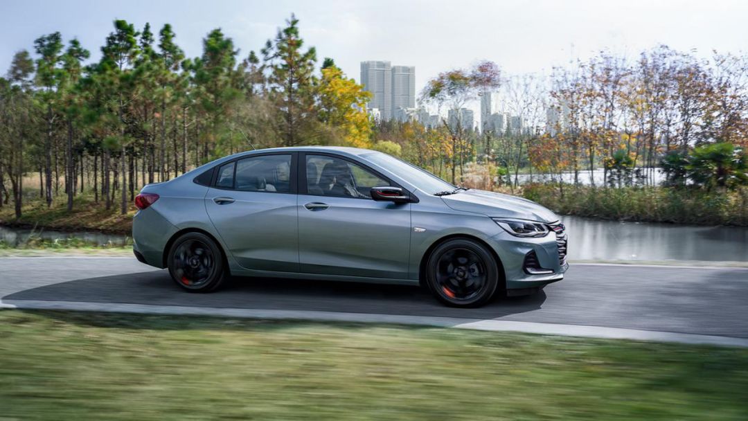 科沃兹跟新科沃兹的区别,新科沃兹手自一体