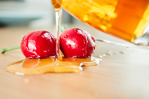 女性好像有胡子,女性嘴角边长胡子是怎么回事