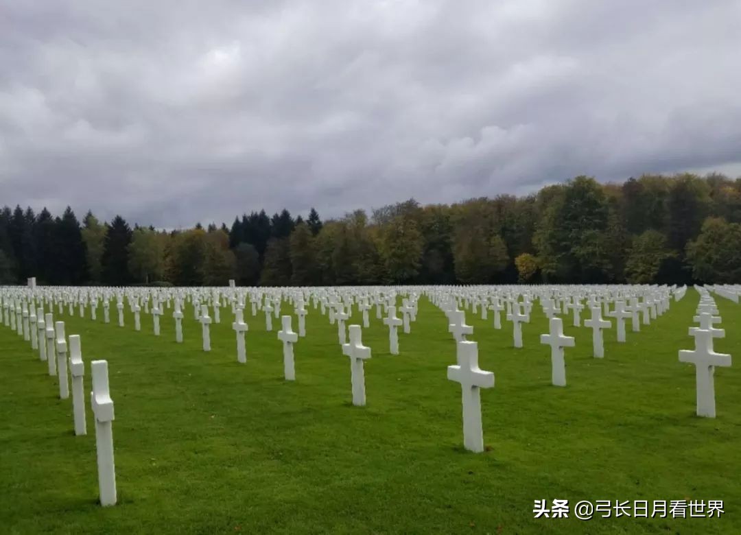 19岁那年决定，一个人从北京搭车去巴黎