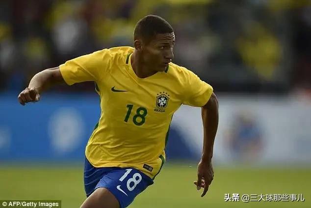 内马尔因伤缺阵，小熊维尼休斯值得期待，巴西队热身赛大名单解析