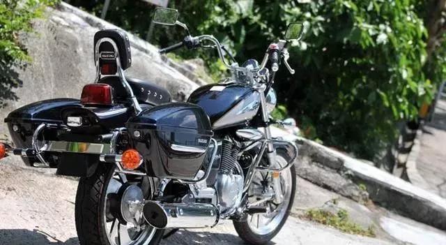 豪爵巡航车悦酷gz150排量,豪爵gz150用15w40机油好还是10w30