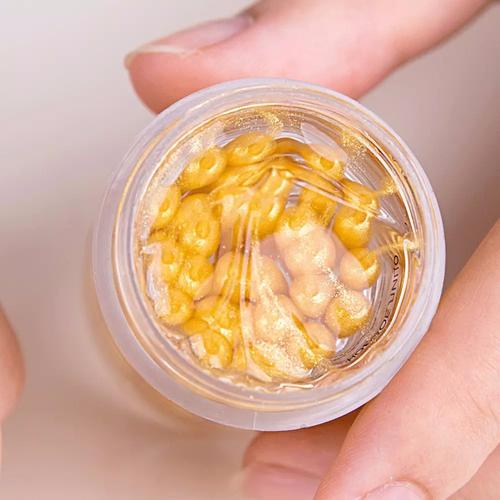 女人皮肤发黄暗沉怎么调理,皮肤暗黄暗沉用什么护肤品37岁女