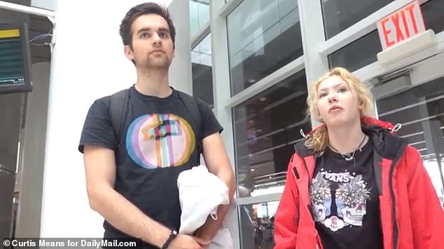 美国人回国测体温,美国游客意大利