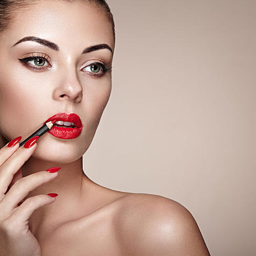 敏感性皮肤化妆步骤,皮肤敏感泛红化妆步骤是什么