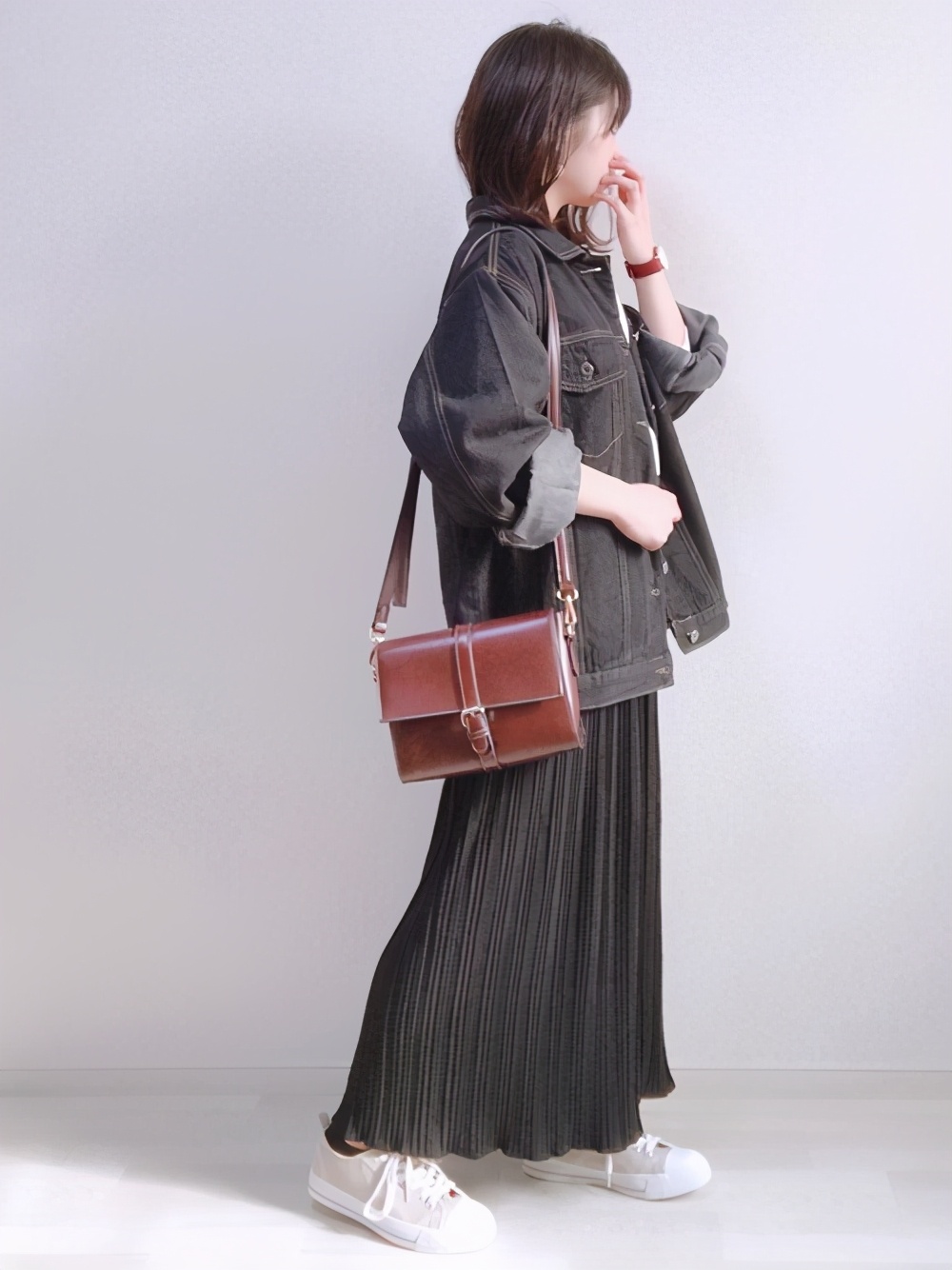 故事始于冬初,百褶裤的穿搭