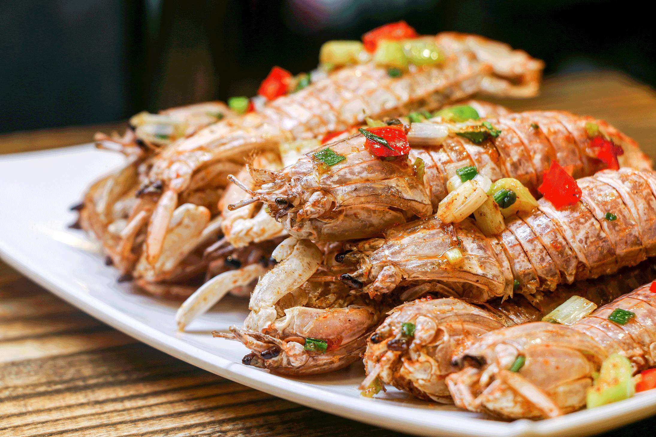 椒盐皮皮虾做法全过程,椒盐皮皮虾最正宗做法