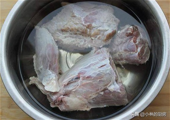 家庭版的酱牛肉做法学一遍就会了,在家做酱牛肉的正确做法