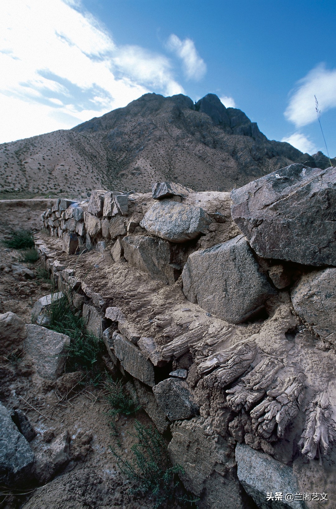 鬼吹灯之九层妖塔是哪一部,鬼吹灯里有两座九层妖塔