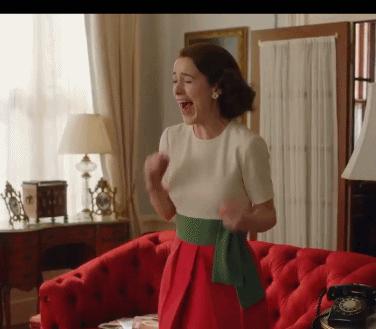 弃出轨前夫再惹桃花，纽约名媛离婚爆红，5000套美裙包裹励志大戏