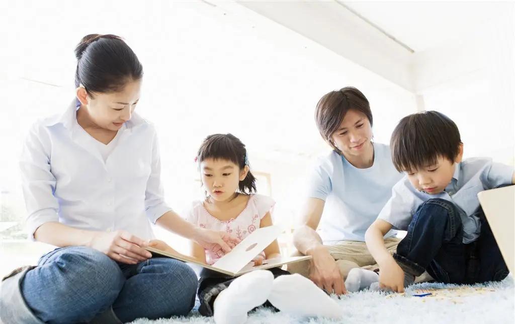 不要嫌弃孩子的句子,孩子是个话痨怎样引导教育