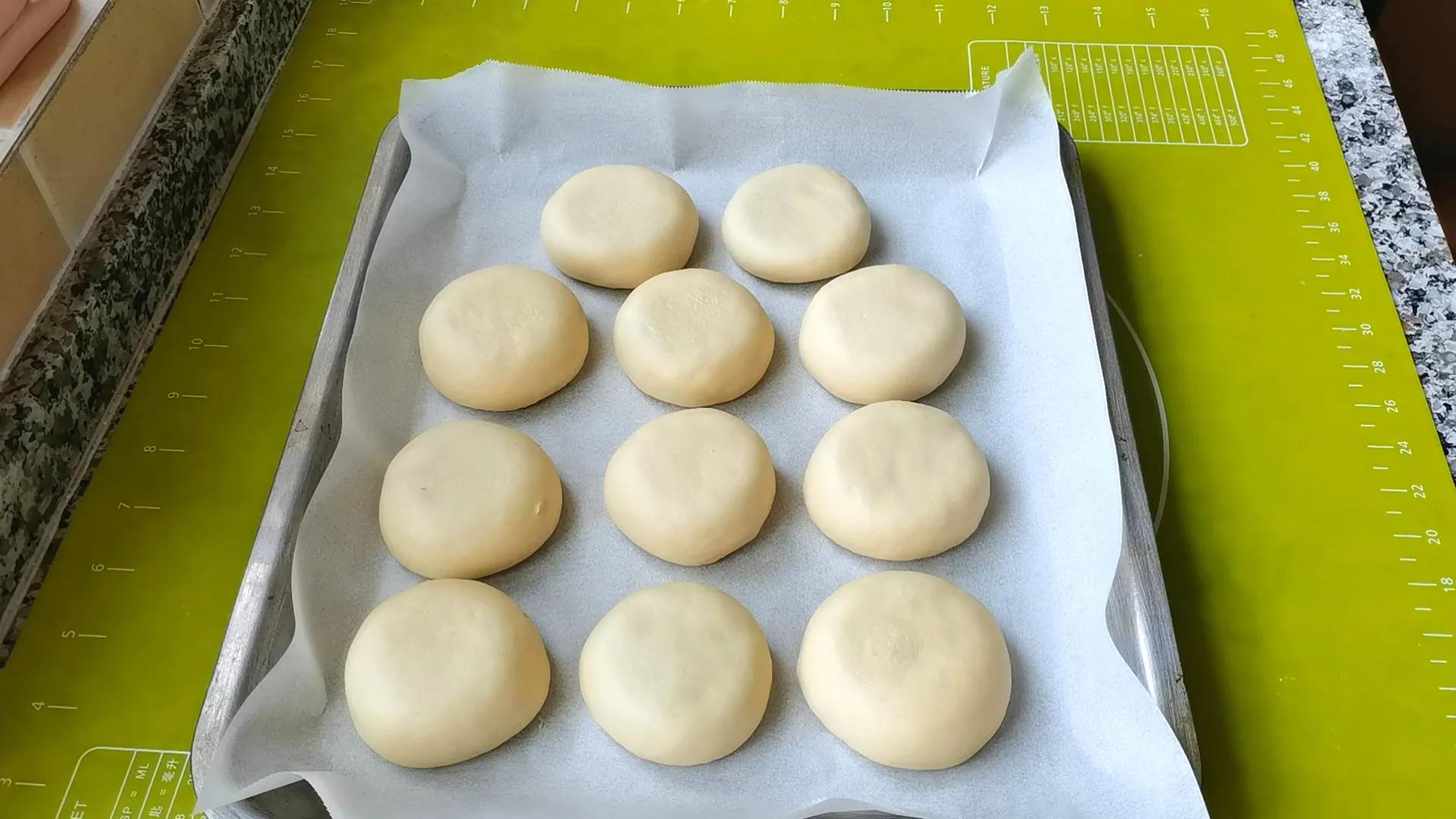 炎炎夏日多吃绿豆饼,又酥又有嚼劲的绿豆饼