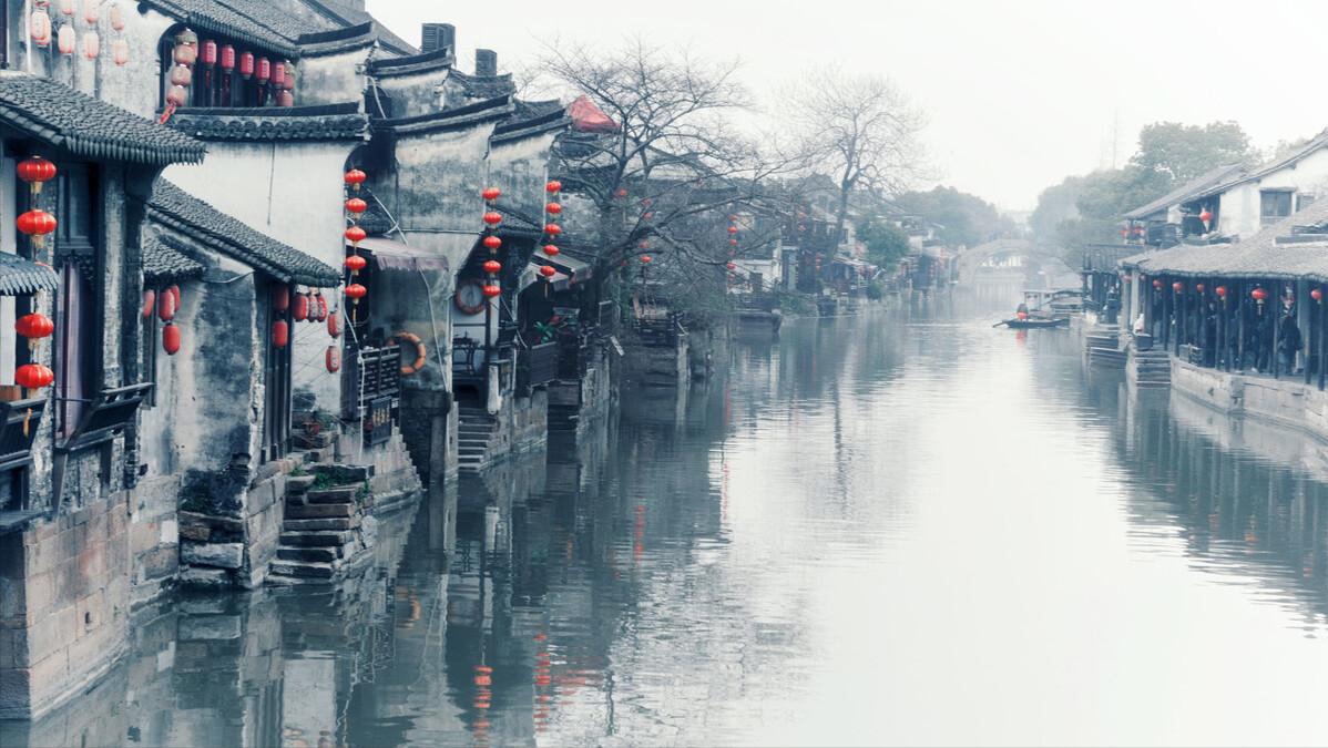杜甫江南烟雨行舟,江南烟雨行舟的下一句