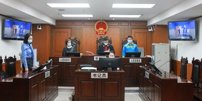 卖假冒名牌服装取保候审,高仿名牌服装判刑