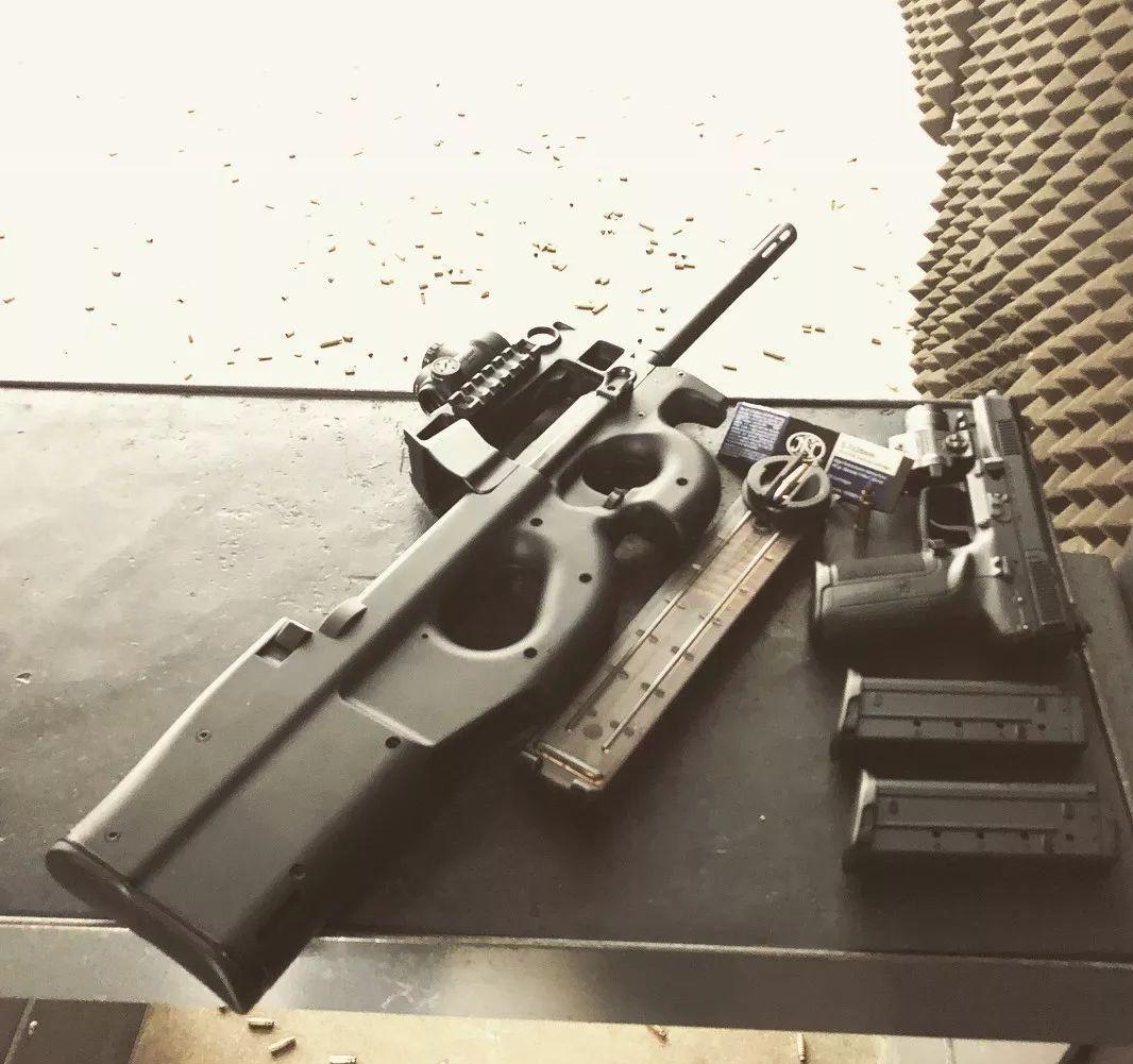 fps冲锋枪,游戏p90冲锋枪详细教程图