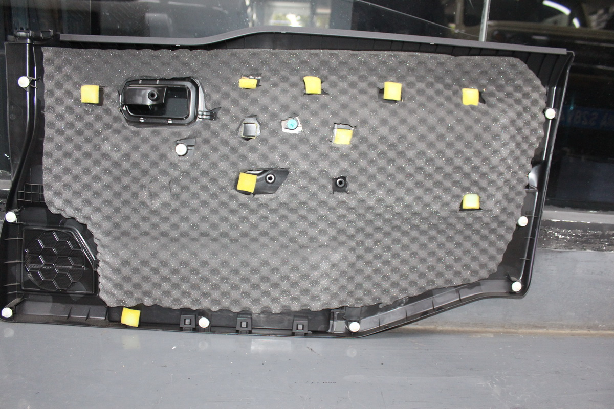 吉姆尼隔音,吉姆尼轮胎隔音