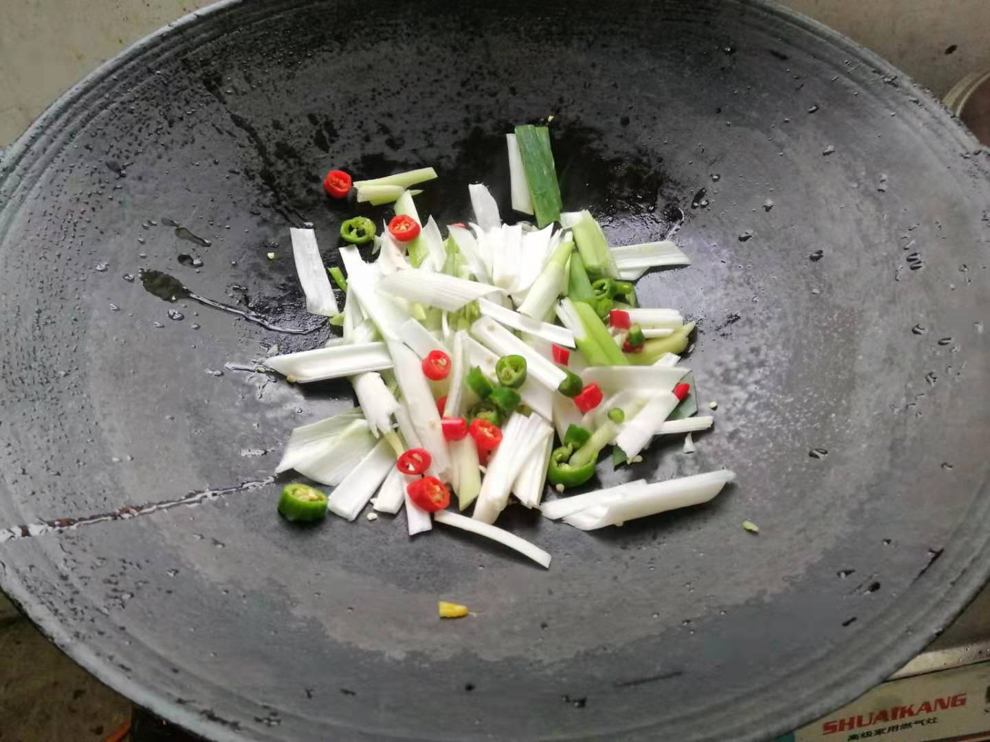 螃蟹的家常做法清蒸毛蟹,螃蟹除了清蒸辣炒外还能怎么做