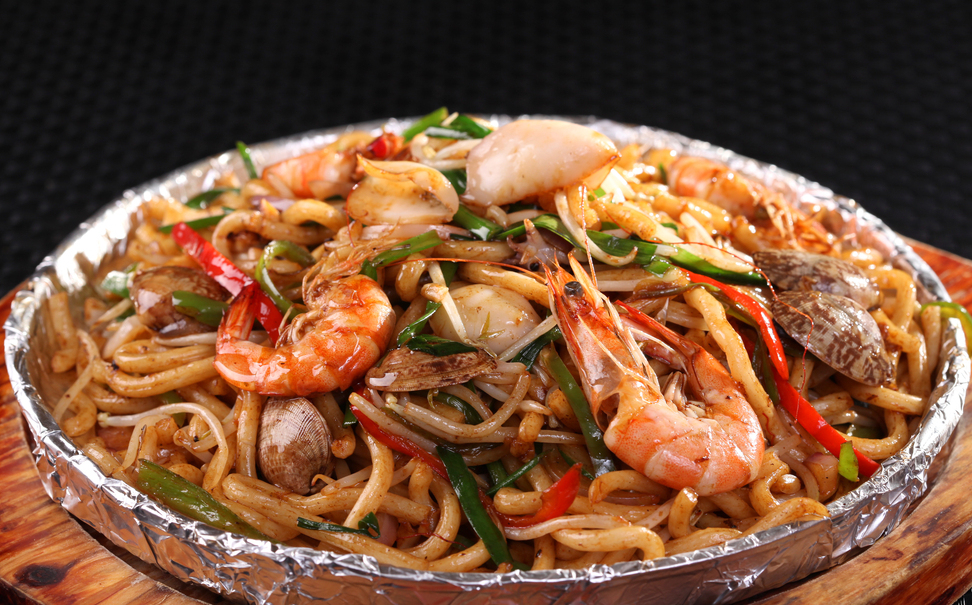 冬天的第一份乌冬面,一份自热乌冬面