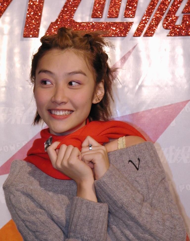 陈文媛:因陈冠希身败名裂,与富豪男友10年情断,今已结婚生子