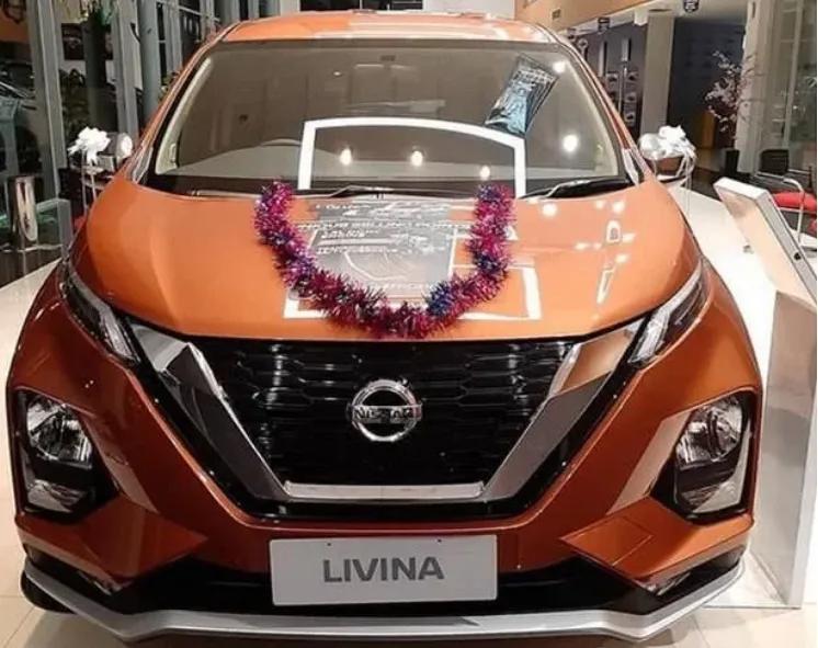 刚见面就给下马威,刚进山就给下马威了