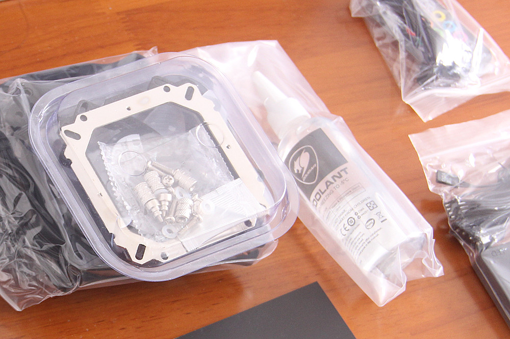 怎么让散热器跟机箱风扇神光同步,cpu散热器风扇替换神光同步