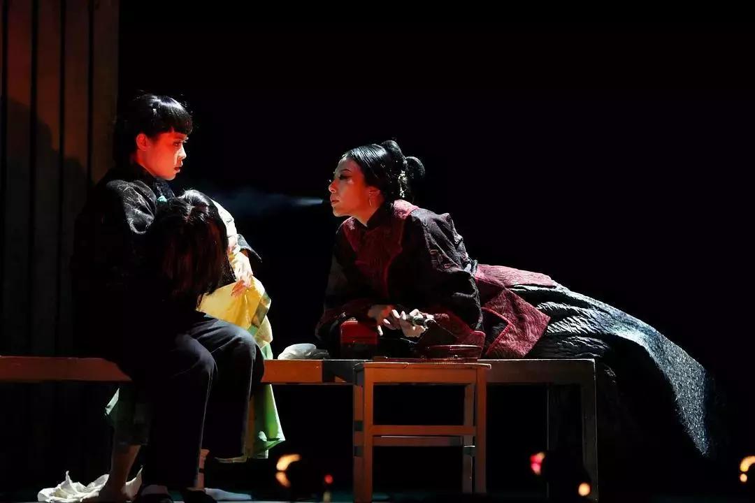 鎴戣鍚圭垎杩欓儴鐢靛奖,鎴戣鍚圭垎杩欐湡灏侀潰鍘熺増